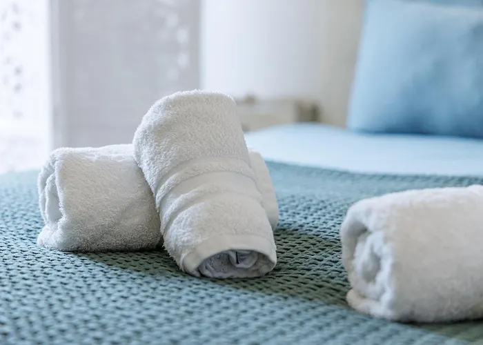 Sicardi - Elegant In Old Town Apartment *