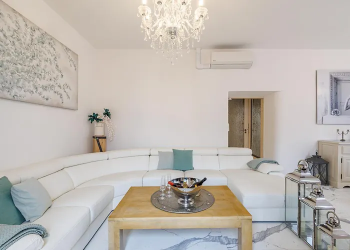 Sicardi - Elegant In Old Town Apartamento *